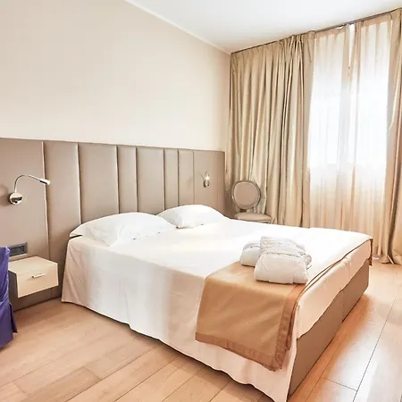 Ferretti Majestichouse Hotel