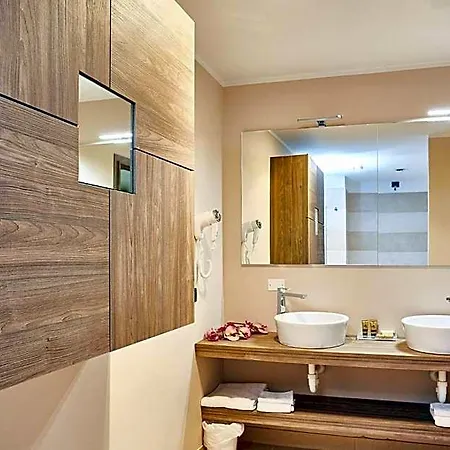 Hotel Ferretti Majestichouse