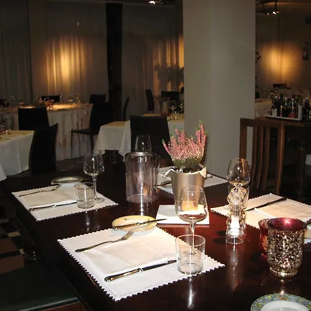 Ferretti Majestichouse 4*